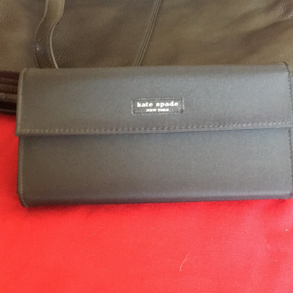 Black  Kate Spade Wallet